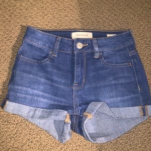 PacSun super stretch shortie